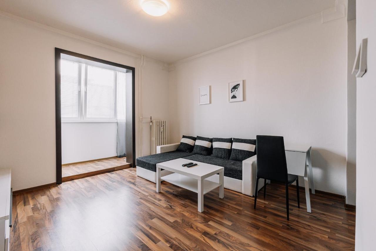 Cozy Apartment In Ruzinov Bratislava Exterior foto